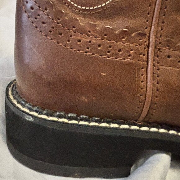 Women's size 8 B "Fat Baby" by Ariat, Leather Western Boot - Picture 5 of 10